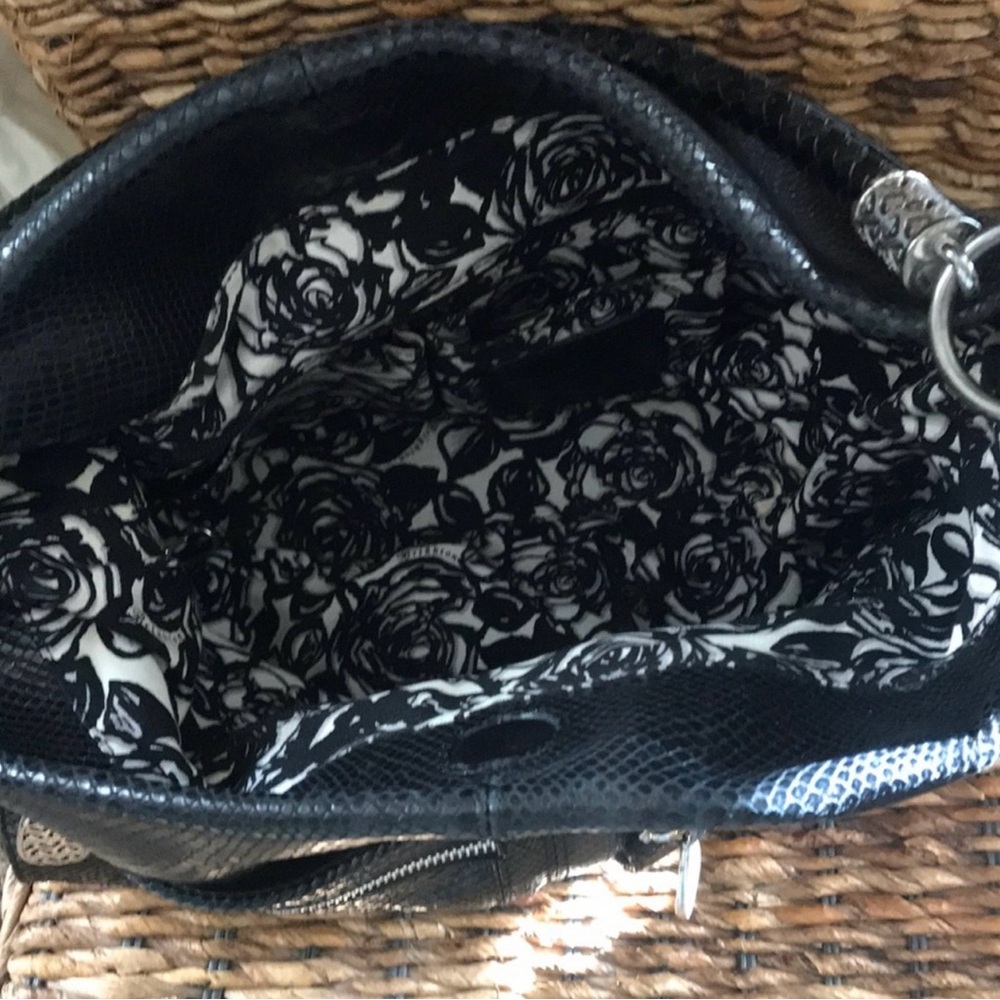 Brighton Handbag - Picture 5 of 8